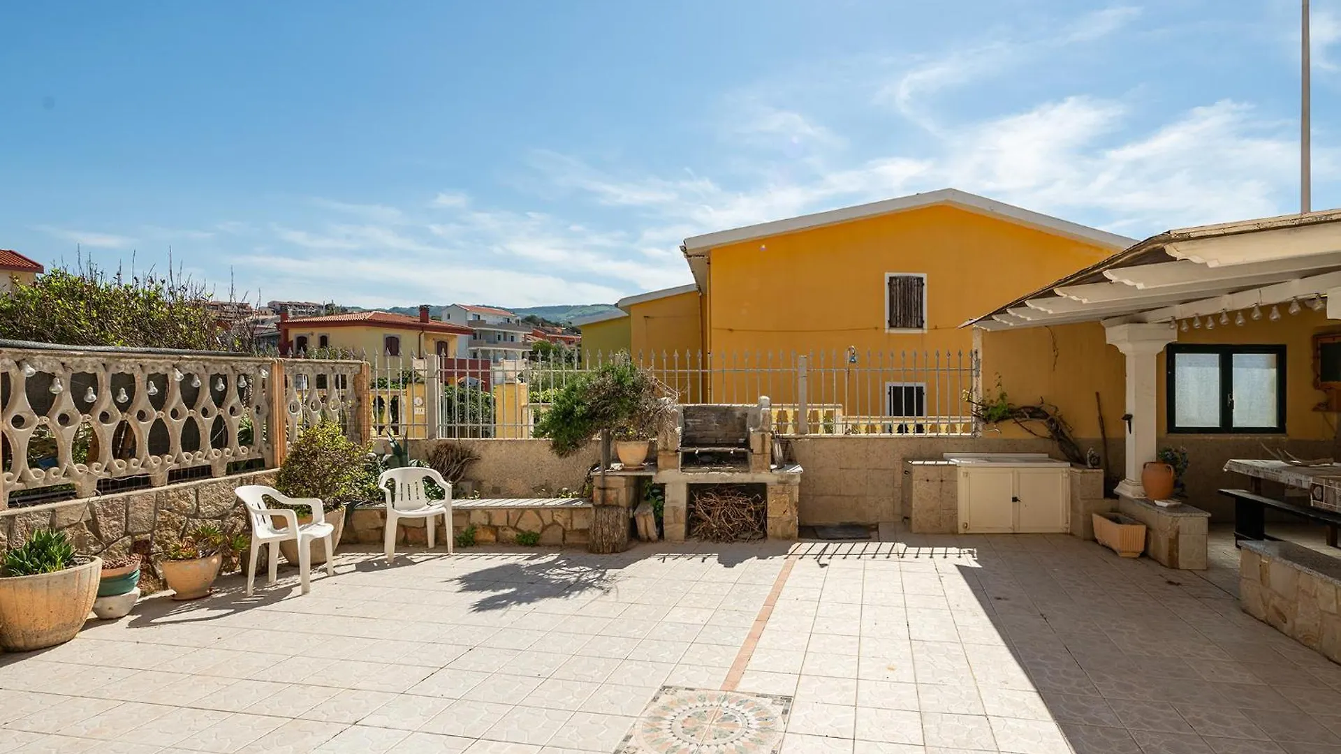 Affittasardegna - Quadri Tramonto Apartment Castelsardo 0*,  Italy